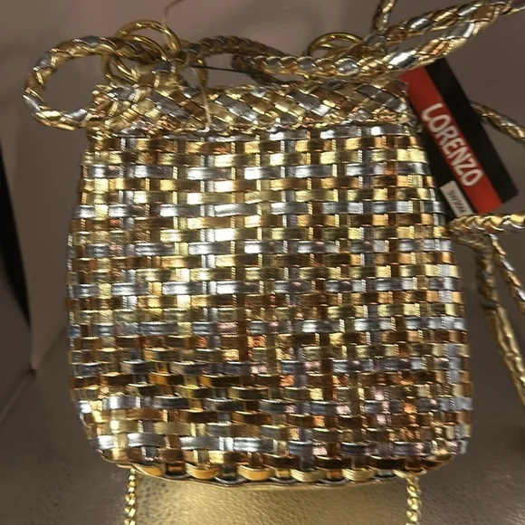 New with tags Crossbody. LORENZO. The product number is SW30M - Picture 2 of 4